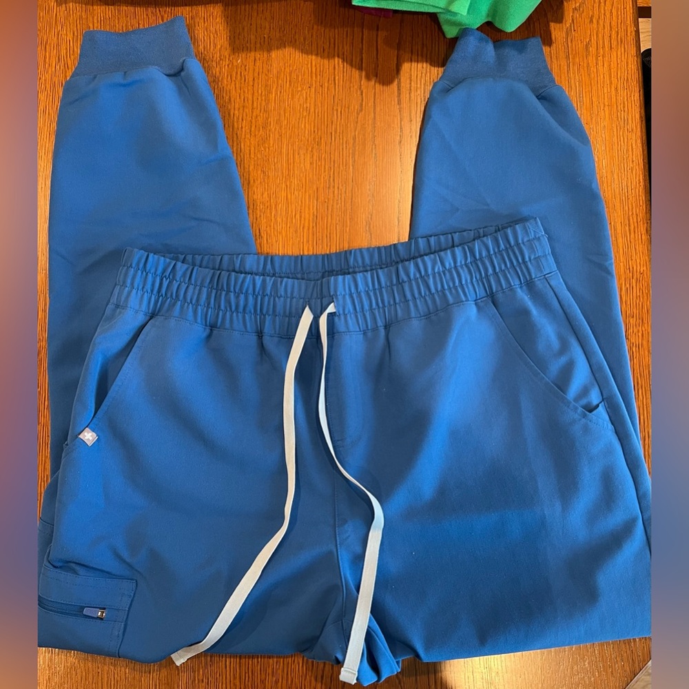 Figs Scrub Pants